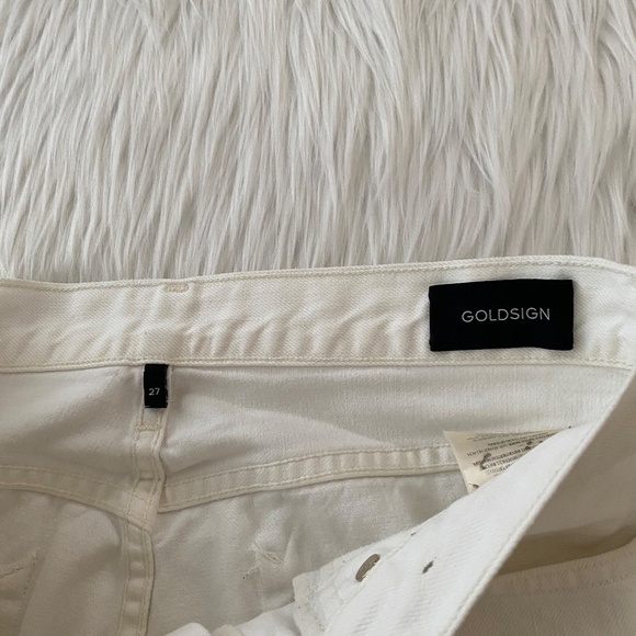 Goldsign White Short - Picture 2 of 7